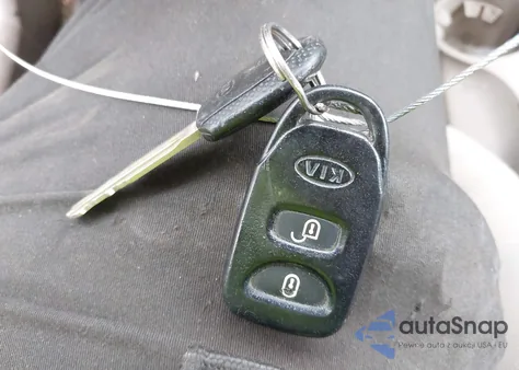 2009 Kia Sportage Lx V6 from USA, damaged, VIN KNDJF723X97636531